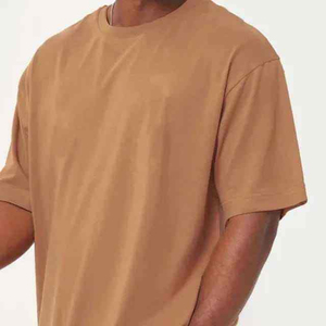 T-shirt pour homme à manches courtes, coupe classique, col rond, de haute qualité, logo personnalisé sur le devant, impression personnalisée, 100% coton français - Product Image 2