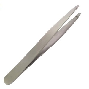 Pinzas para Cejas Duraderas de Acero Inoxidable con Punta Suave - Product Image 1