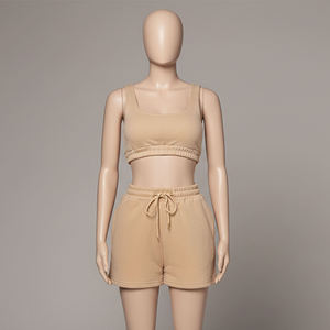Ensemble deux pièces pour femmes : débardeur court uni kaki à col rond et short de détente à cordon de serrage – Vêtements en gros OEM ODM - Product Image 2