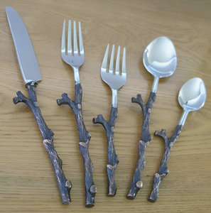 Ensemble de 5 couverts à poignée en forme de branche d'arbre rustique de style vintage - Product Image 3