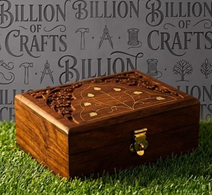 Caja de Regalo de Madera de Lujo con Incrustaciones de Latón Grabadas, Estuche de Recuerdos Premium Hecho a Mano - Product Image 1