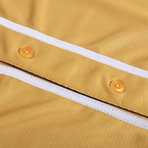 Maillot de baseball premium doré avec détails de passepoil blanc, personnalisable, pour les matchs et événements de championnat - Product Image 5