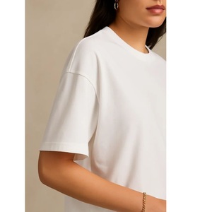 เสื้อยืดผู้หญิงไซส์ใหญ่ สีพื้น คุณภาพสูง โรงงานผลิตโดยตรง รับสกรีนโลโก้ ปักลาย 100% - Product Image 4