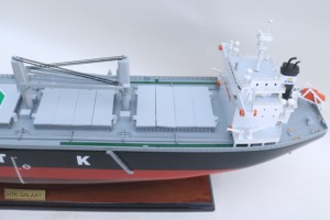HTK GALAXY - Maqueta de Barco Comercial Panamá de Madera Hecha a Mano, Temática Náutica, para Decoración del Hogar - Product Image 5