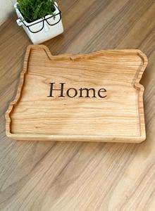 Bandeja de madera portátil rústica para bebidas, con acabado lacado, para servir o recoger objetos. - Product Image 3