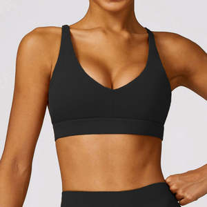 Soutien-gorge de sport sans couture personnalisé pour femmes, idéal pour la gym, le yoga et la course à pied – Vêtements de sport en gros du Pakistan - Product Image 4