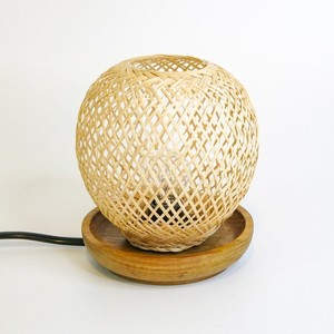 Lámpara de mesa de bambú tejida a mano al por mayor, buen precio, lámparas pequeñas para decoración de mesa central. - Product Image 2