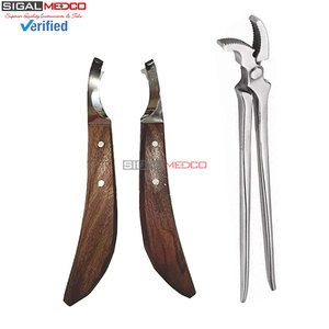 Ensemble professionnel de 4 couteaux de fermeur de sabots incurvés en acier inoxydable de 14 pouces, réutilisables et robustes, pour le soin des sabots de cheval - Product Image 2