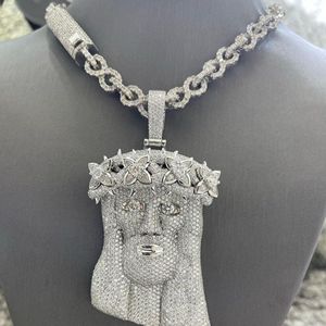Pendentif Jésus en chaîne de laiton, pendentif en argent sterling 925, bijoux pour homme en moissanite glacée, breloque plaquée or 14 carats - Product Image 6