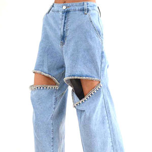 Jean en denim pour homme Starlight de haute qualité, motif léopard avec strass cœur éblouissant, délavage bleu vintage, style streetwear, teint uni - Product Image 3