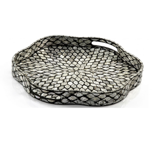 Plateau de service pliable multifonctionnel artisanal en nacre naturelle, design bohème vintage, respectueux de l'environnement - Product Image 1
