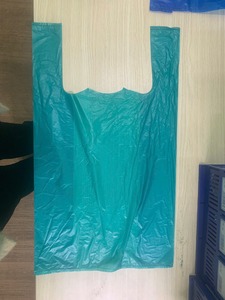 Sac en plastique PE bio-compostable imprimé avec logo personnalisé, sac de shopping biodégradable avec impression en gravure - Product Image 4