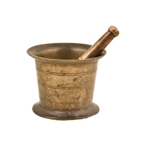 Mortero y pilón de latón color dorado, diseño clásico, forma redonda, para accesorios de cocina. - Product Image 3