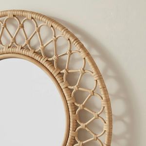 Espejo Redondo de Pared de Ratán Natural con Textura Tejida Cálida, Decoración Vintage para Sala de Estar y Hogar - Product Image 5