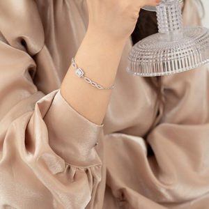 Elegant Silver Moissanite <b>Bracelet</b> Dainty <b>Infinity</b> Link Tennis Style Sparkling Bridal Party Gift Fine Jewellery For Women - Product Image 4