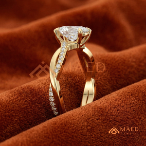 14K/18K <b>Gold</b> Oval Cut Engagement <b>Ring</b> with Infinity Twist Shank & Pavé <b>Set</b> Diamonds | Luxury Bridal Wedding <b>Ring</b> - Product Image 2
