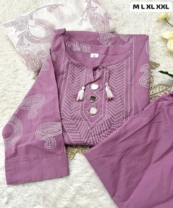 ชุดสตรีแบบดั้งเดิม ผ้าฝ้าย ซัลวาร์ คามีซ พร้อมผ้าคลุมไหล่ สีม่วง สวมใส่สบาย สไตล์อินเดีย ปากีสถาน ความยาวระดับข้อเท้า ทรงปกติ SHAGUN 85143 - Product Image 4