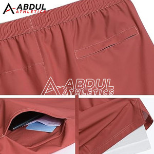 Shorts de sport conçus pour l'entraînement performant, la course et l'exercice, avec une coupe confortable et un matériau à séchage rapide. - Product Image 4