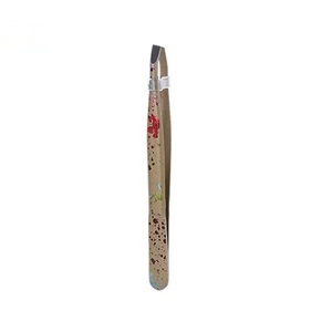 Pince à épiler pour sourcils Ryzer Studio, luxe, acier inoxydable, pointe incurvée, antistatique, réutilisable, design moderne, durable, précise - Product Image 6