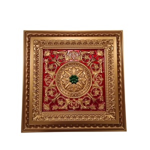 Placa embellecedora de latón antiguo con relieve floral, cubierta de toma de corriente ornamental, placa de enchufe grabada retro para diseñadores de interiores - Product Image 5