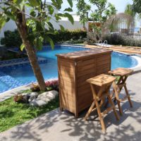 Nouvelle arrivée, table de bar pliable moderne en teck massif naturel avec rangement pour le jardin