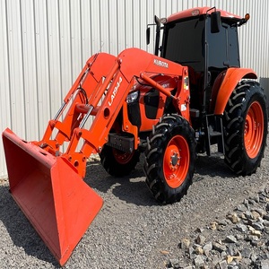 Tracteur utilitaire compact Kubota LX3520 haute performance, 35 CV, 4 roues motrices, transmission hydrostatique, diesel, tracteur agricole - Product Image 1