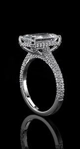 Anillo de Compromiso de Diamante Corte Esmeralda Platino con Diamantes Pavé Laterales, Certificado GIA, Joyería Clásica para Mujer - Product Image 3