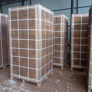 Blocs de fibre de coco palettisés 5 kg 30x30x12 cm Faible CE <0.5 MS/cm 16L/kg Expansion 2% Impuretés de sable Triple lavage Haute qualité - Product Image 1