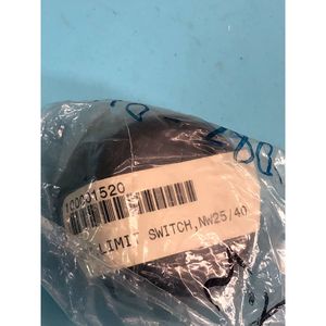 ชุดอุปกรณ์ 3 MKS 100001520, ลิมิตสวิตช์, NW25/40 ISO - อุปกรณ์และอะไหล่เซมิคอนดักเตอร์ระดับโลกที่เชื่อถือได้ - Product Image 1