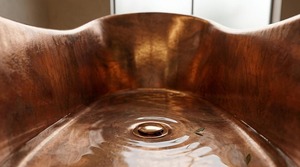 Bañera Moderna Ecológica de Cobre Sólido, Diseño Martillado Hecho a Mano, Bañera Independiente para Proyectos de Baños de Lujo - Product Image 4