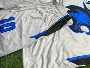 Uniformes de Baloncesto de Lujo con Acabado Satinado para Partidos de Exhibición - Product Image 3