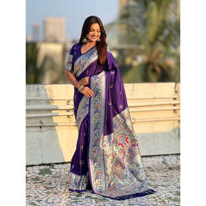 ผ้าไหมพิธีนี วิโอเล็ต ชานด์ราคอร์ ปายทานี ลายปักดิ้นทอง สำหรับงานแต่งงาน โดยอีลิท วีฟส์ น้ำหนัก 650 กรัม - Product Image 1