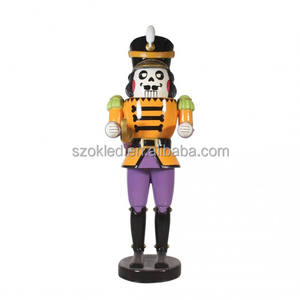 Araña Escarabajo Naranja (Marrón) de Terror, Espantapájaros, Decoración para Fotos, Ratones, Lobos en Disfraz de Ratón, Fantasma, Árbol de Halloween, Banco, Cabeza sin Cuello - Product Image 1