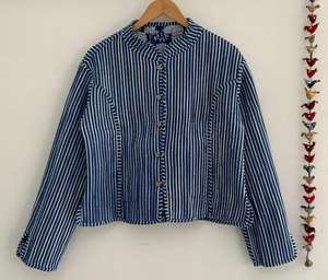 Preciosa Chaqueta Bomber Corta Acolchada Reversible Hecha a Mano 100% Algodón Azul, Estilo Clásico, Artesanal, para Mujer, Nuevo Estilo - Product Image 4