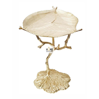 Tables basses de luxe en métal de qualité supérieure, plaquées or, avec des feuilles de lotus, pour salons, hôtels et maisons.