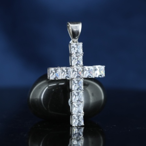 Trueya Men's Women's 925 Sterling Silver Princess Cut Cross Pendants Diamond Vvs Iced Small Chain Trendy Necklace GRA Certified - Product Image 5