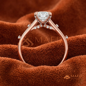 แหวนโรสโกลด์ประดับเพชรทรงเรเดียนท์คัท – แหวนเพชรทรงเรเดียนท์เคลือบทองคำชมพู 18K ดีไซน์พิเศษ - Product Image 2