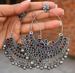 Pendientes Jhumka de Plata Oxidada Vintage para Mujer, Pendientes Colgantes Étnicos Bohemios, Accesorio de Joyería de Moda Tradicional y Elegante - Product Image 1