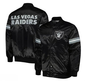 Veste universitaire en satin noir personnalisée pour hommes, broderie de logo argenté, veste bomber, uniforme de baseball, vêtements de sport en gros - Product Image 1