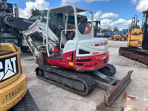 Miniexcavadora TB260 Confiable, Modelo 2022, para Jardinería, Servicios Públicos y Preparación de Sitios - Product Image 6