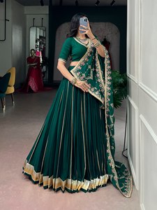 Conjunto de Lehenga Anarkali de Seda Bordada Verde, Corte Holgado y Largo hasta el Suelo, Ropa Formal Pakistaní para Mujer con Dupatta, Traje para Bodas y Fiestas - Product Image 1