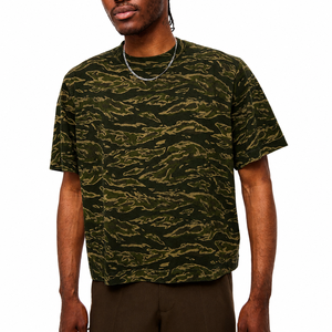 Camiseta de Manga Corta con Estampado de Camuflaje para Hombre, Corte Regular, Cuello Redondo, Estilo Casual, 100% Algodón Jersey - Product Image 5