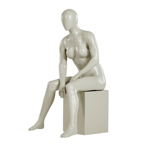 Mannequin féminin sans visage de bonne qualité, assis sur une chaise, mannequin féminin en position assise, corps entier, pour la présentation de vêtements - Product Image 4