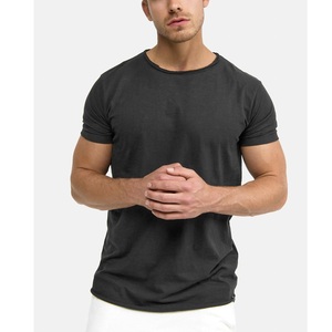 เสื้อยืดแขนสั้นผู้ชายทรงหลวมใส่สบายสำหรับกิจกรรมกลางแจ้ง ผ้าฝ้าย 100% รับสั่งทำลายพิมพ์ดิจิทัลจากบังกลาเทศ - Product Image 4