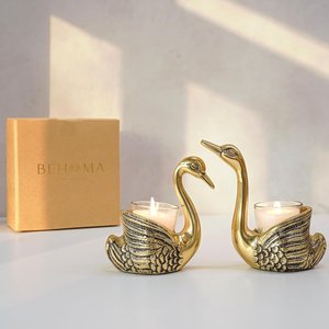 Support de bougie en métal doré Arya Digital Swan - Grand chandelier à pilier fait main en aluminium et laiton, décoration d'intérieur, cadeau de mariage - Product Image 5