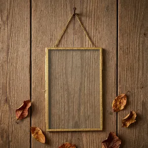 Marco rectangular de latón para fotos, colgante vertical de pared con cadena, decoración para el hogar, decoración de pared - Product Image 5