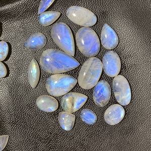 Venta al por mayor de piedras preciosas de cristal azul sueltas de piedra lunar arcoíris natural que cambian de color, creaciones de calidad, especialidad óptica - Product Image 3