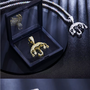 สร้อยคอจี้รูปร่มฮิปฮอปผู้ชาย Orelia Luxe ประดับเพชรโมอิสซาไนต์ธรรมชาติ พร้อมจี้รูปถุงเงิน ชุบทอง เงินทิเบต - Product Image 5