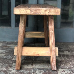 Tabouret rustique en teck recyclé, style Wabi-Sabi, fait main, banc en bois massif vintage pour salon et hôtel - Product Image 3