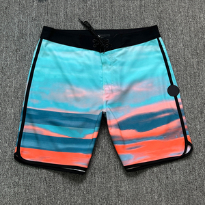 Shorts de bain pour hommes en polyester et élasthanne, à cordon de serrage, séchage rapide, extensibles, imprimés par sublimation, pour la plage et le surf, vente en gros - Product Image 4